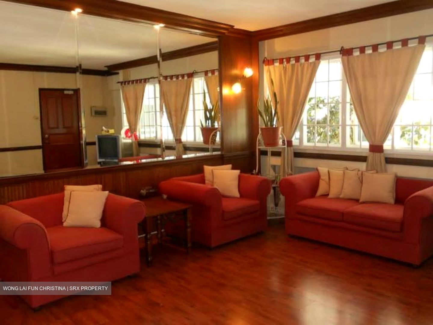 Blk 117 Sunset Way Residence (Clementi), HDB 3 Rooms #560510181